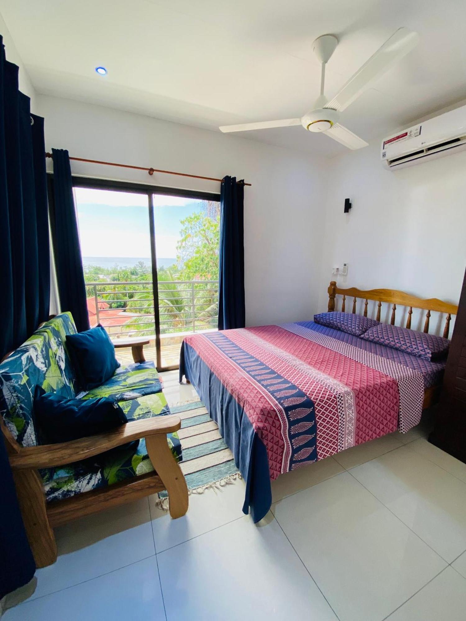 Oceanic View Apartments Beau Vallon  Exterior photo